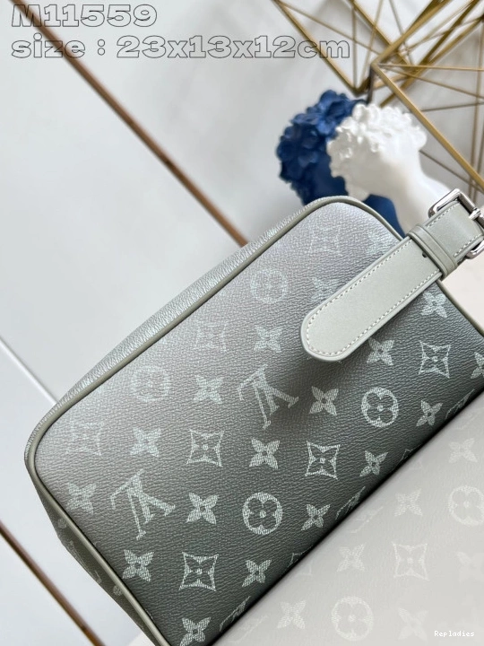 Repzbay DOPP LOCKER LOUIS KIT VUITTON bag-23*13*12CM 0714